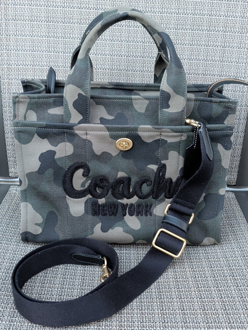 Coach Medium Camo Canvas Cargo Tote (CY845) EUC